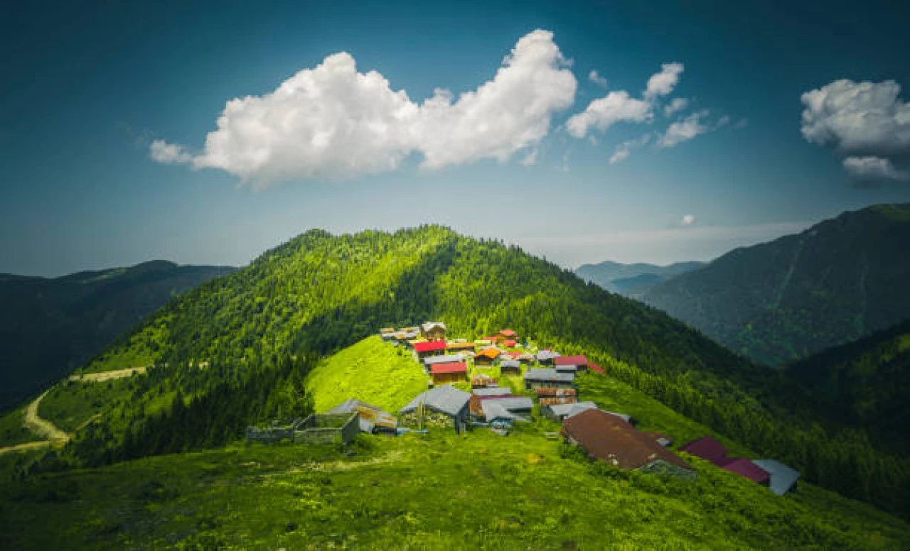 Karadeniz Yaylaları: Bulutların Üzerinde Bir Tatil Deneyimi