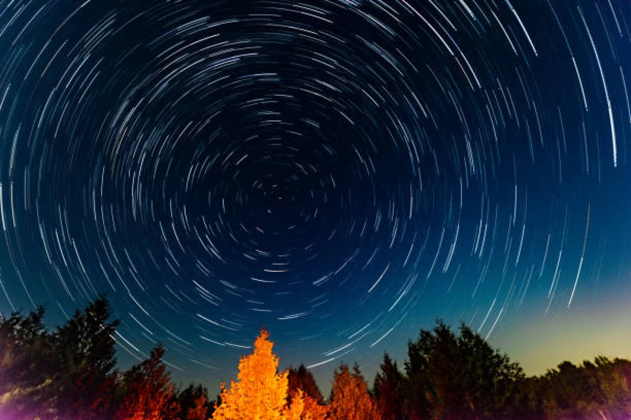 Karmanın Astrolojik Yansımaları: Geçmişin İzini Sürebilir Miyiz?